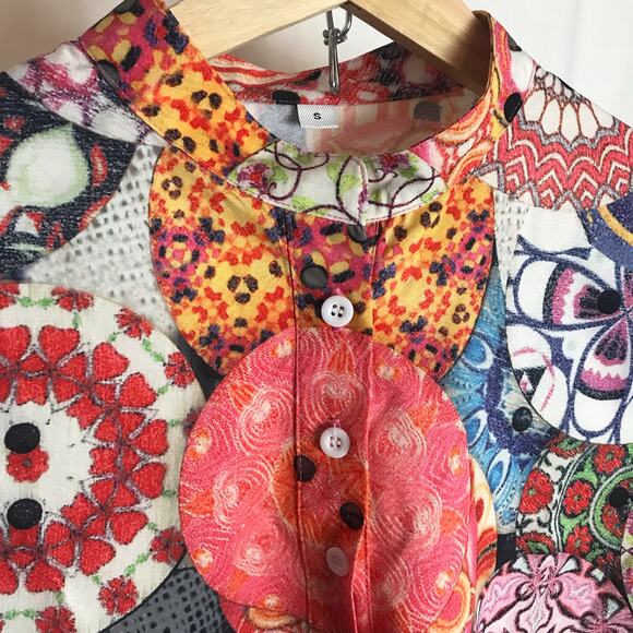 3/$20 Unbranded Women's Small Retro Style Half Button Front Long Sleeved Blouse - Picture 3 of 9